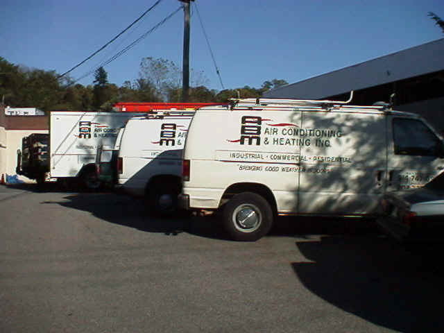 sertruck3.jpg (81920 bytes)